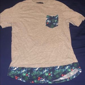 Gray floral pocket T-Shirt
